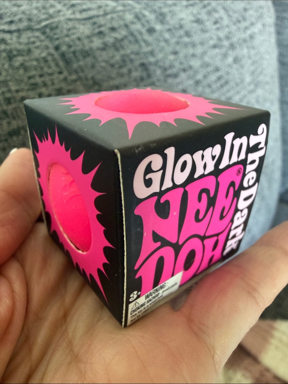 The Deadz Glowing NeeDoh Kids Toy - Hot Pink